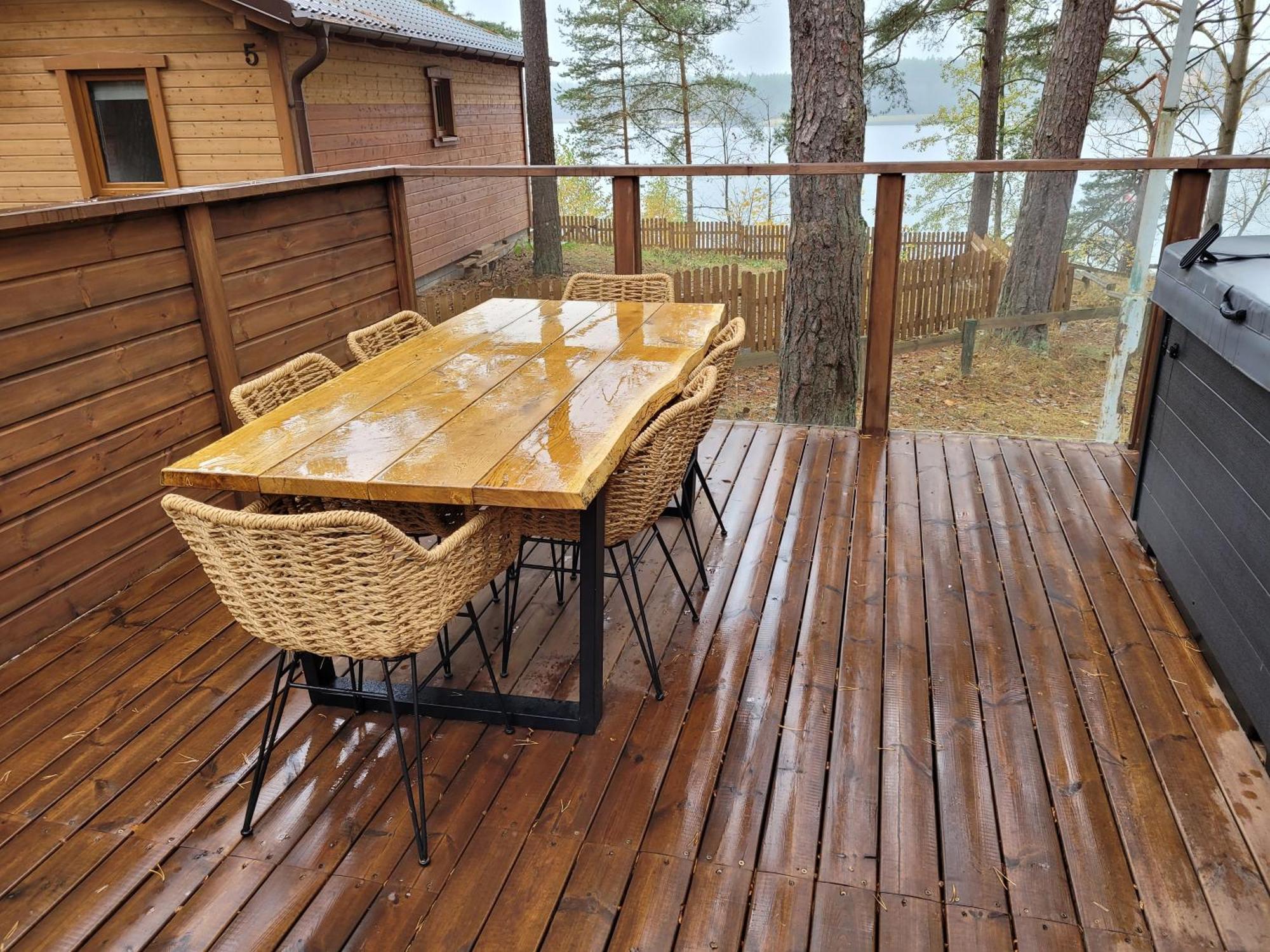 Sloneczny Domek Borsk Nr 2 I 15 - Nad Samym Jeziorem W Pierwszej Linii Eksteriør billede